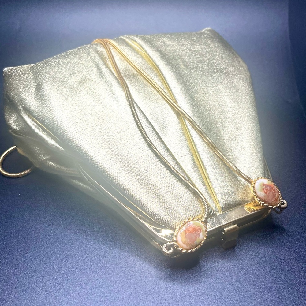 Vintage Andé gold evening bag kiss lock clutch chain strap 1950s 1960s glam - Picture 6 of 12